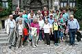 Ein Teil der Gruppe vor dem Rathaus von Quedlinburg.