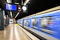 Nahverkehr in München       -  Mehrere Fahrgäste haben die Türen einer U-Bahn entriegelt. (Symbolbild)