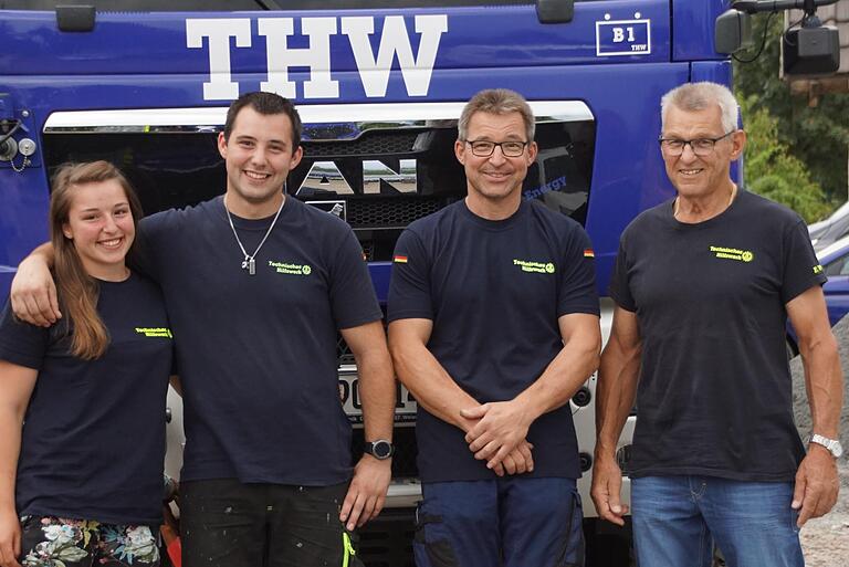 Ihr Herz schlägt für das THW: Opa Klaus, Vater Nico, Frederic und Patricia Will. Ihr Herz schlägt für das THW: Opa Klaus, Vater Nico, Frederic und Patricia Will.