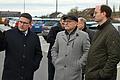 Rundgang über das modernisierte Bahnareal in Lauda: Landrat Christoph Schauder (von links), Verkehrsminister Winfried Hermann und Lukas Braun, Bürgermeister der Stadt Lauda-Königshofen.
