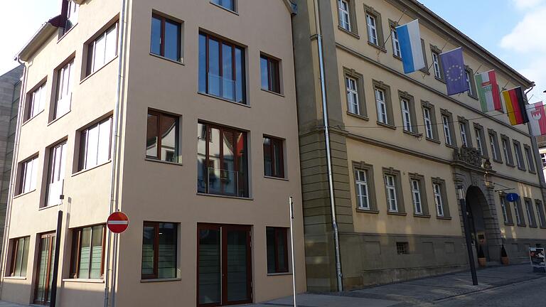 Wer wird Chef im Landratsamt Bad Neustadt? Vier Kandidaten stellen sich am 15. März zur Wahl.