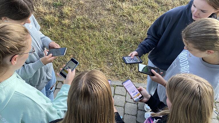 Das Pausenhofkonzert von Antenne Bayern könnte am Donnerstag in Bad Neustadt an der Werner-von-Siemens-Realschule stattfinden. Parallel zum Unterricht dürfen auch die Schüler voten. Das Pausenhofkonzert von Antenne Bayern könnte am Donnerstag in Bad Neustadt an der Werner-von-Siemens-Realschule stattfinden. Parallel zum Unterricht dürfen auch die Schüler voten.