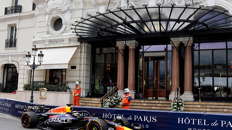 Großer Preis von Monaco.jpeg       -  Max Verstappen schafft in drei Minuten mehrere Runden durch Monaco.