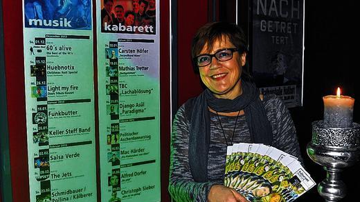 Musik und Kabarett – das sind die Schwerpunkte im neuen Programm des Kulturamts Haßfurt, das Petra Lettang vorstellte. Musik und Kabarett – das sind die Schwerpunkte im neuen Programm des Kulturamts Haßfurt, das Petra Lettang vorstellte.