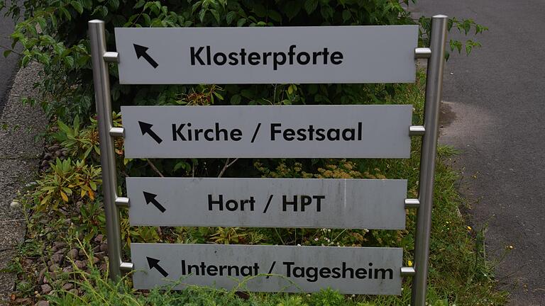 Das Kreuzkloster in Gemünden. Das Kreuzkloster in Gemünden.