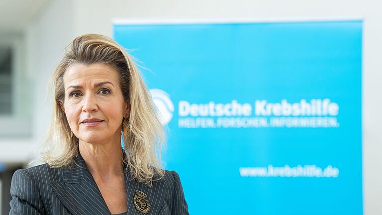 Anne-Sophie Mutter - Die Geigerin Anne-Sophie Mutter ist heute Präsidentin der Deutschen Krebshilfe. Anne-Sophie Mutter - Die Geigerin Anne-Sophie Mutter ist heute Präsidentin der Deutschen Krebshilfe.