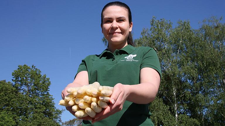 Wie steht es um den Spargel-Anbau in Main-Spessart? Marion Gold vom Obst- und Spargelhof Gold in Karlburg gibt Auskunft, wie sich das Geschäft rund um das Königsgemüse entwickelt.&nbsp;