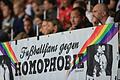 Bei einem Spiel Frauenländerspiel zwischen Österreich und Frankreich beziehen diese Fans im September 2023 ganz klar Stellung gegen Homophobie. Dass dies im Fußball-Umfeld noch immer keine Selbstverständlichkeit ist, zeigt ein Beispiel aus Karlburg.