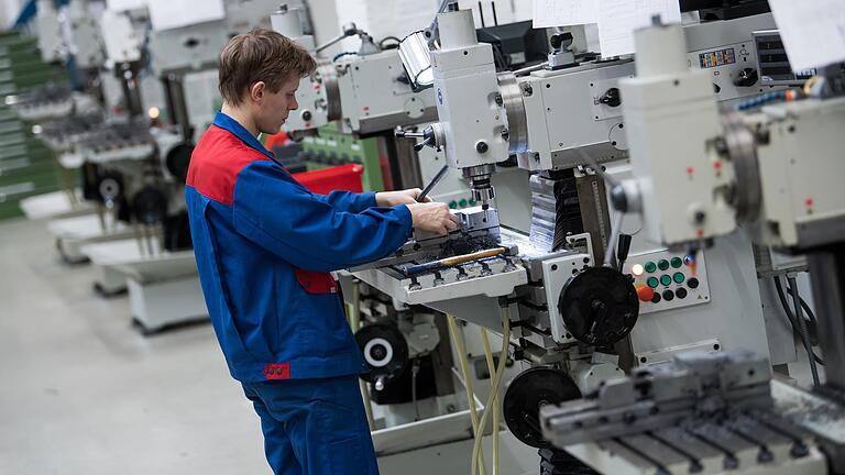 Der Mittelstand ist die tragende Säule der Wirtschaft in Mainfranken und im Rest von Deutschland (Symbolbild). Weil die Auftragsbücher derzeit so voll sind, können sich viele Unternehmer aber offenbar nicht ausreichend um fundamentale Themen wie Digitalisierung kümmern.