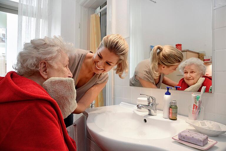 Etwa 23 Prozent der Marktheidenfelder Bevölkerung ist über 65 Jahre alt. Im Alter wandeln sich die Bedürfnisse eines Menschen nach Betreuung oder angepasstem Wohnen. Dem will der Sozialbeirat Rechnung mit der Etablierung eines Seniorenbeauftragten Rechnung tragen. (Symbolbild)