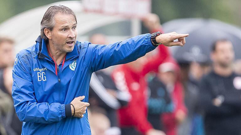 Berthold Göbel wartet nur darauf, dass sich Rekordnationalspieler Lothar Matthäus auch in Deutschland als Trainer beweisen darf.