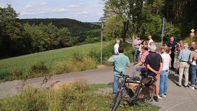 Im Jahr 2019 wurden die Pläne für eine neue Wohnanlage nördlich der von-Guttenberg-Straße am Ortsrand von Herschfeld öffentlich. Damals fand ein Ortstermin statt. Nun hat der Stadtrat die Planungen vorangetrieben.