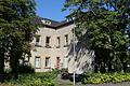Aus dem alten Krankenhaus in der Uffenheimer Straße soll das Ochsenfurter Jugendzentrum im Herbst ausziehen. Gegen den geplanten neuen Standort an der Marktbreiter Straße wehren sich Anwohner.