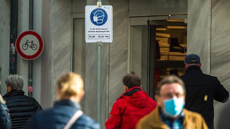 Das Vorgehen gegen die Corona-Pandemie kritisiert das neu gegründete Bündnis 'Schweinfurt auf die Straßen'. Am Samstag soll es einen Demonstrationszug durch die Stadt geben.