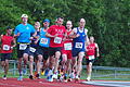 RGC-Cup beim TSV Münnerstadt       -  Kurz nach dem Männer-Start war das Feld noch eng beisammen. Später sollte Bastian Reukauf vom SC Ostheim (Nr. 155) den Hauptlauf über 5000 Meter in überlegener Manier gewinnen.