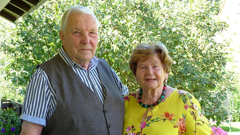 Seite an Seite seit 60 Jahren: die Eheleute Happ.