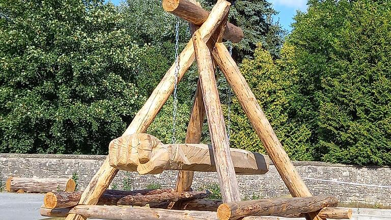 Im Eingangsbereich von else!3 steht ein Rammbock. - Im Eingangsbereich von else!3 steht ein Rammbock. Im Eingangsbereich von else!3 steht ein Rammbock. - Im Eingangsbereich von else!3 steht ein Rammbock.