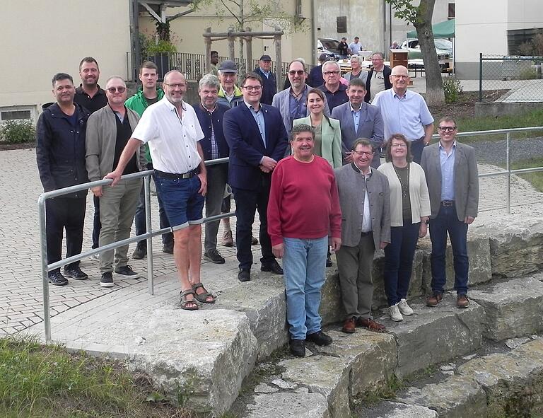 Das große Projekt Mühlstraße in Niederlauer fand sein Ende. Darüber freuten sich alle Beteiligten. Das große Projekt Mühlstraße in Niederlauer fand sein Ende. Darüber freuten sich alle Beteiligten.