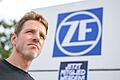 Der Automobilzulieferer ZF baut in Schweinfurt derzeit 380 befristete Stellen bis Jahresende ab. Thomas Höhn, Erster Bevollmächtigter der IG Metall Schweinfurt, fürchtet, dass bis Ende 2028 weitere 2000 Arbeitsplätze folgen könnten.