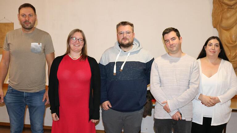 Der neue Vorstand des St. Pius-Vereins besteht aus (von links): Stefan Just, Dörte Habermann, Christian Ruf, Torsten Gebhardt und Nicole Ritter. Der neue Vorstand des St. Pius-Vereins besteht aus (von links): Stefan Just, Dörte Habermann, Christian Ruf, Torsten Gebhardt und Nicole Ritter.