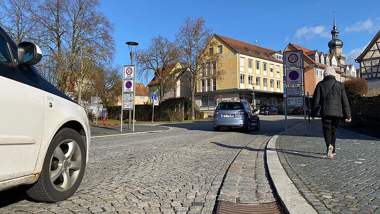 Keine Durchfahrt mehr möglich: Der südliche Stadteingang von Mellrichstadt wird vom 14. Februar bis 11. März gesperrt.