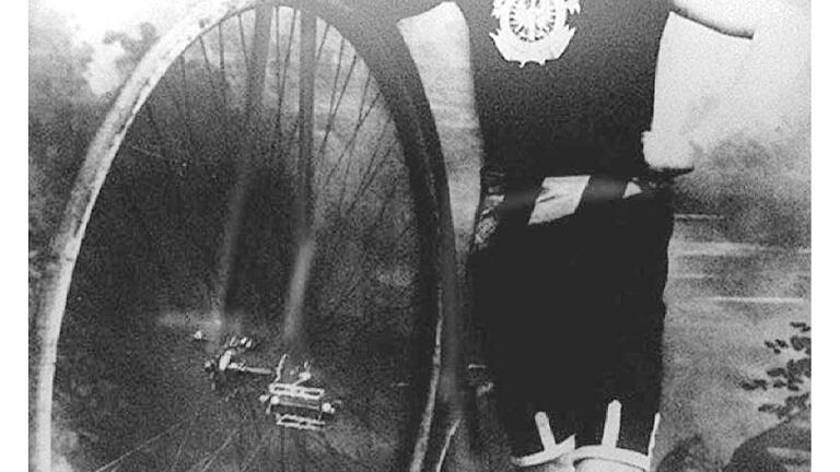 Als junger Radrennfahrer kam Ernst Sachs nach Schweinfurt. Als junger Radrennfahrer kam Ernst Sachs nach Schweinfurt.