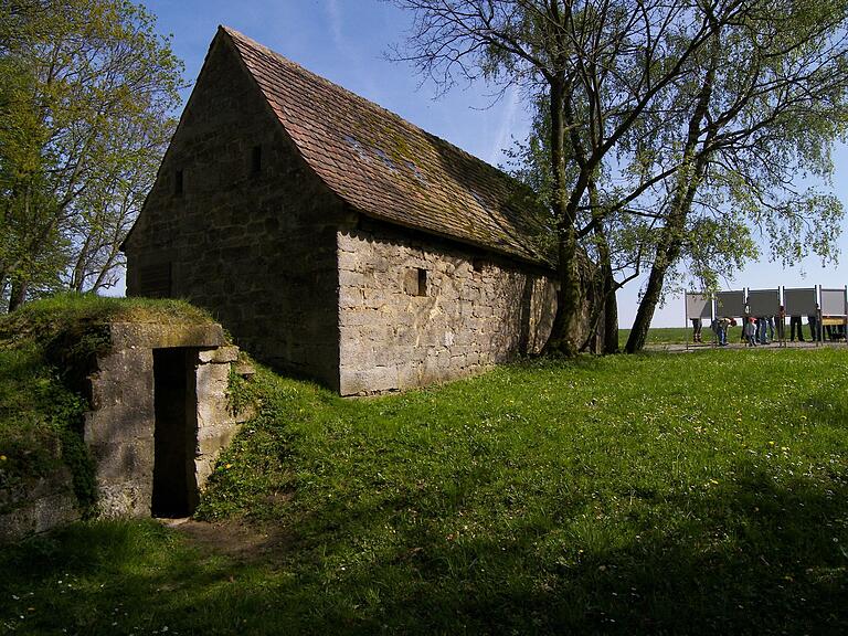 Die kleine Flachsbrechhütte war das zweite zuhause des Burgstaller Landwirts