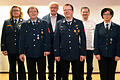 Zwei aktive und zwei inzwischen passive Mitglieder zeichnete der Feuerwehrverein Wollbach aus (von links): Vorsitzende Birgit Below, Johannes Ebner, Werner Schwab, Christian Kirchner, Georg Rottenberger und stellvertretende Vorsitzende Monika Brandl. Foto: Peter Rauch       -  Zwei aktive und zwei inzwischen passive Mitglieder zeichnete der Feuerwehrverein Wollbach aus (von links): Vorsitzende Birgit Below, Johannes Ebner, Werner Schwab, Christian Kirchner, Georg Rottenberger und stellvertretende Vorsitzende Monika Brandl. Foto: Peter Rauch