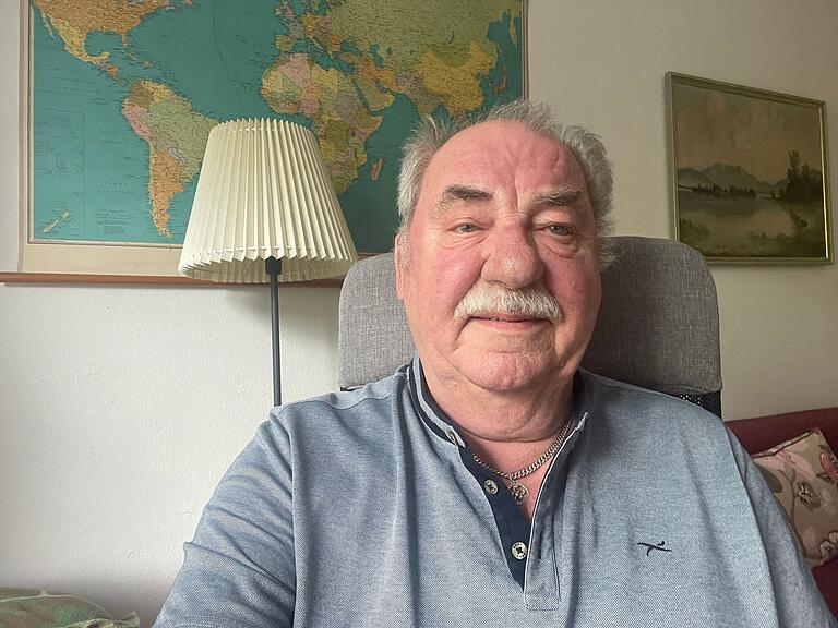 Manfred Bock aus Ottobrunn bei München ist gehörlos und kämpft mit einer Petition an den Bayerischen Landtag für die Einmalzahlung, die ihm verweigert wurde, weil er neun Tage zu spät das Merkzeichen GI zuerkannt bekommen hat. Manfred Bock aus Ottobrunn bei München ist gehörlos und kämpft mit einer Petition an den Bayerischen Landtag für die Einmalzahlung, die ihm verweigert wurde, weil er neun Tage zu spät das Merkzeichen GI zuerkannt bekommen hat. 