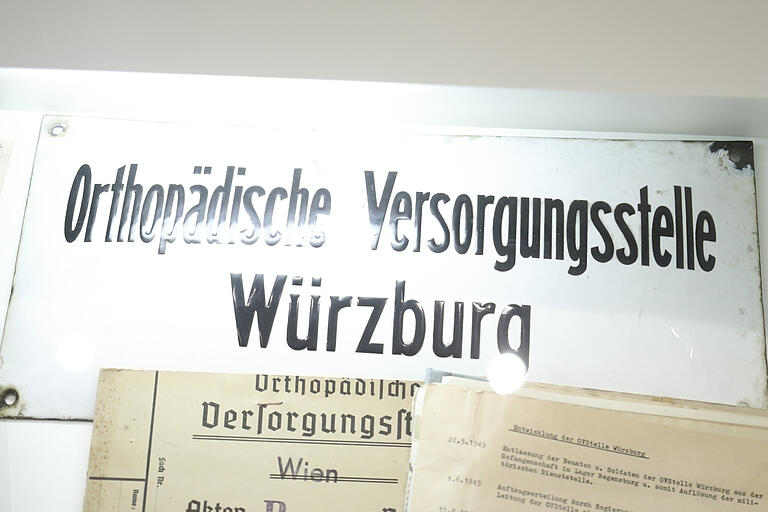 Das Zentrum für Familie und Soziales, das ehemalige Versorgungsamt, hat eine besondere Sammlung. Das Zentrum für Familie und Soziales, das ehemalige Versorgungsamt, hat eine besondere Sammlung.