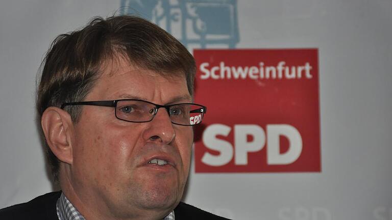 SPD-Vizevorsitzender Ralf Stegner: Beim Wahlkampf-Frühstück in Schweinfurt erklärt er die SPD zur &bdquo;Partei des Gemeinwohls&ldquo;.