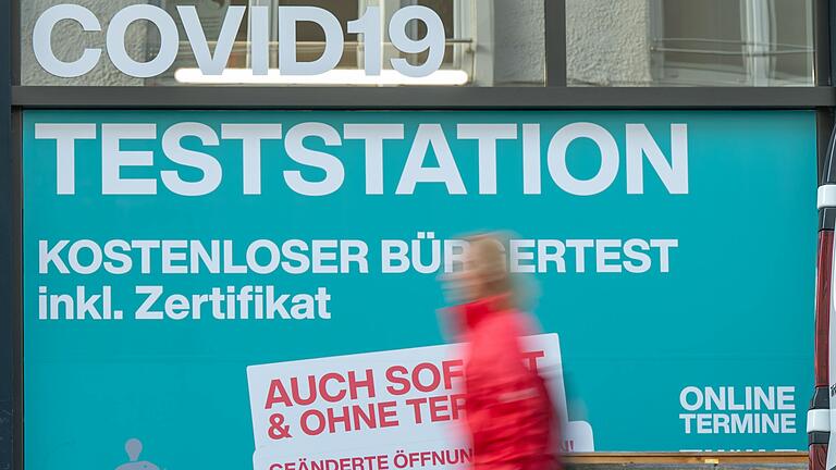 Tests bleiben ein Teil der Corona-Strategie in Bayern. Der Freistaat hat kürzlich das 3G-Modell vorgestellt, das bald auch im Landkreis Kitzingen greifen könnte. Tests bleiben ein Teil der Corona-Strategie in Bayern. Der Freistaat hat kürzlich das 3G-Modell vorgestellt, das bald auch im Landkreis Kitzingen greifen könnte.