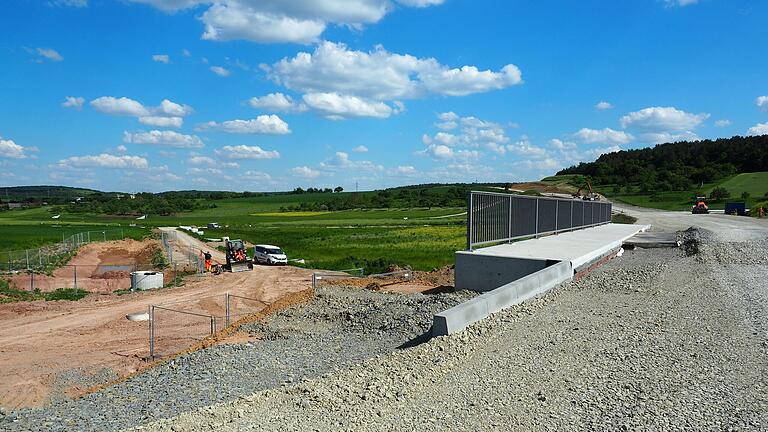 Die Baustelle zur Wiesenfelder Ortsumgehung Mitte Mai.