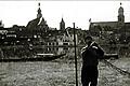 Fischer vor der Stadtkulisse: Eine Szene aus den Filmen aus den 60er Jahren.