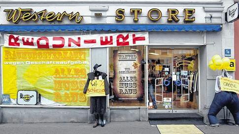 Ausverkauf: Der Western-Store in der Juliuspromenade.