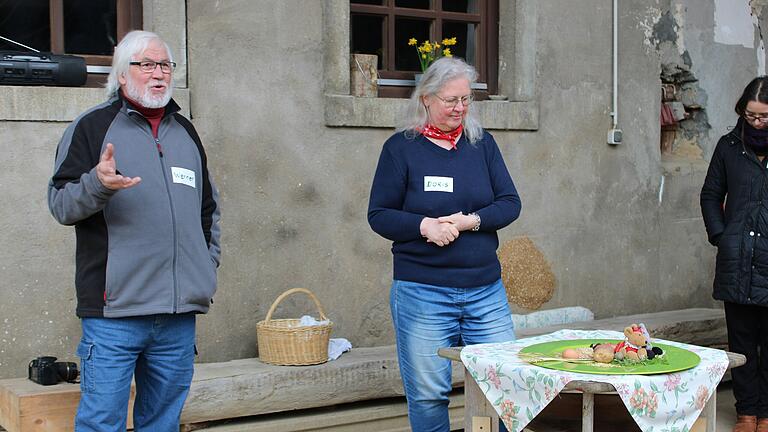 Doris und Werner Tröppner stellten ihren Naturhof und ihre Arbeit vor.