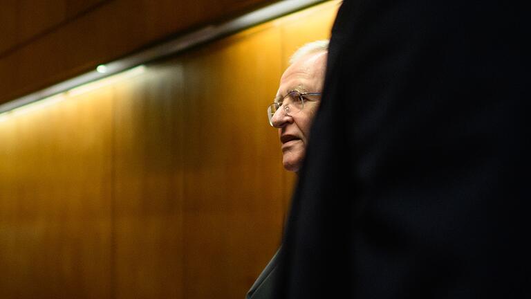 Strafprozess zur VW-Dieselaffäre gegen Winterkorn       -  Martin Winterkorn soll am Dienstag als Angeklagter vor Gericht erscheinen. (Archivfoto)