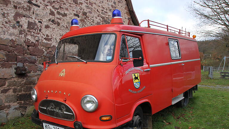 Altes Feuerwehrauto Morlesau - Der alte Einsatzwagen der Feuerwehr Morlesau/Ochsenthal wurde Anfang November versteigert. Altes Feuerwehrauto Morlesau - Der alte Einsatzwagen der Feuerwehr Morlesau/Ochsenthal wurde Anfang November versteigert.