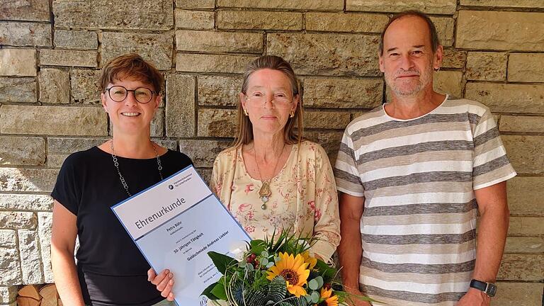 Auf dem Foto Monika Liebler, Jubilarin Petra Bähr, Andreas Liebler. Auf dem Foto Monika Liebler, Jubilarin Petra Bähr, Andreas Liebler.