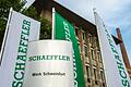 Das Schaeffler-Werk in Schweinfurt. Dort blieb die Zahl der Mitarbeiter nach Angaben eines Sprechers mit 5800 konstant.