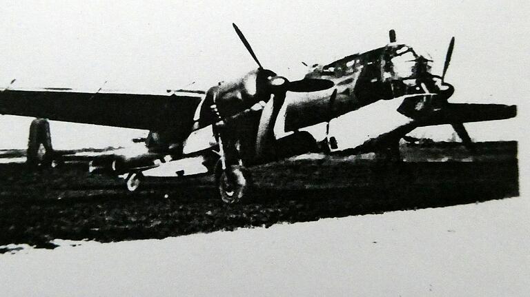 Ein Flugzeug des Typs Do 217