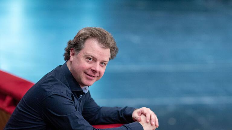 Neuer Generalmusikdirektor am Staatstheater       -  Mark Rohde, derzeit Generalmusikdirektor des Mecklenburgischen Staatstheaters, wechselt in gleicher Funktion an das Mainfranken-Theater in Würzburg. (Archivbild)
