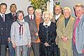 Treue: Präsident Hans Markwalder (links) und Vorsitzender Klaus Beck (rechts) ehrten (von links) Peter Glatt, Heike Beck, Joachim Rug, Susanne Schmitt, Elfriede Schmittutz, Kurt Glatt und Josef Römmelt.