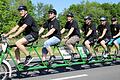 Gemeinsam geht?s besser und lustiger ist es auch , das zeigte sich auch am autofreien Sonntag zwischen Grafenrheinfeld und Volkach.