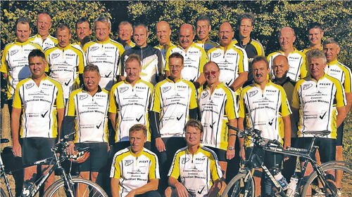 Seit zehn Jahren besteht die Radsportgruppe des TSV Hollstadt. Im Sommer wird geradelt, im Winter ist Gymnastik angesagt. Seit zehn Jahren besteht die Radsportgruppe des TSV Hollstadt. Im Sommer wird geradelt, im Winter ist Gymnastik angesagt.