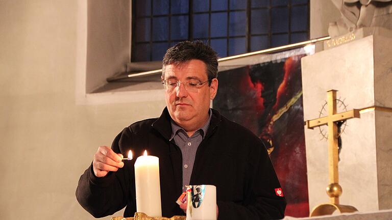 Michael Krammer übernimmt als Pfarrer von Eßleben nun auch noch die Pfarreiengemeinschaft Werneck. Michael Krammer übernimmt als Pfarrer von Eßleben nun auch noch die Pfarreiengemeinschaft Werneck.