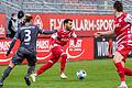 Steht in unserer Kickers-Startelf für das Heimspiel gegen den SV Sandhausen: Mitja Lotric (Mitte) soll hinter Angreifer Ridge Munsy für Gefahr sorgen.