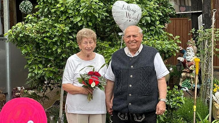 Ihren 60. Hochzeitstag feierten Renate und Edgar Johannes aus Braidbach am 16. Mai 2024 mit der ganzen Familie.