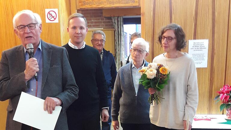 Auf dem Foto (von links): K.H. Langner, M. Hellbach, G. Thießen und S. Pfeiffer. Auf dem Foto (von links): K.H. Langner, M. Hellbach, G. Thießen und S. Pfeiffer.