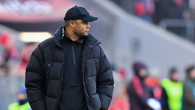 Bayern München - Holstein Kiel       -  Vincent Kompany freute sich über einen Sieg, nicht aber über die Schlussphase.